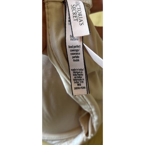 Victoria’s Secret 38DD BRA Beige Lined Perfect Full Coverage Smooth Nude Charm - Picture 6 of 7